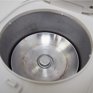 マイコン炊飯ジャー(3.5合) 炊飯器 マイコン炊飯ジャー(3.5合) 炊飯器 BK-R60-WH 2019年製 (FA85)の画像