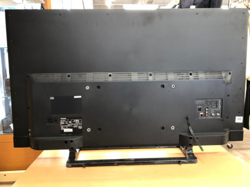 ● TOSHIBA LED液晶テレビ　50インチ