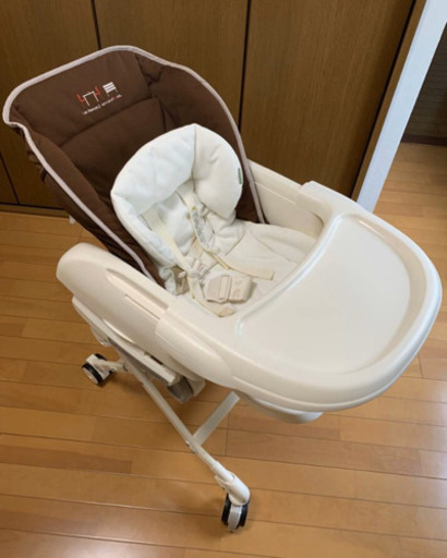 Combi ネムリラ AUTO SWING （オートスイング）新生児〜