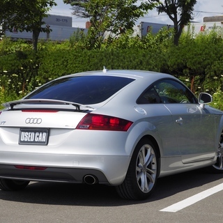 アウディ　TT ３.２クワトロ　Sラインの画像