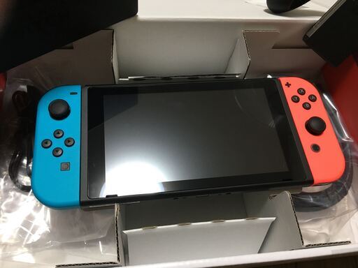 Nintendo Switch Joy-Con(L)ネオンブルー/(R)ネオンレッド バッテリー持続時間が長くなった新モデル [Nin