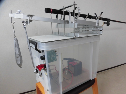 余市に続いて小樽でも群来が！　ニシン釣りの最盛期は間もなくです・・電動シャクリ機・・・