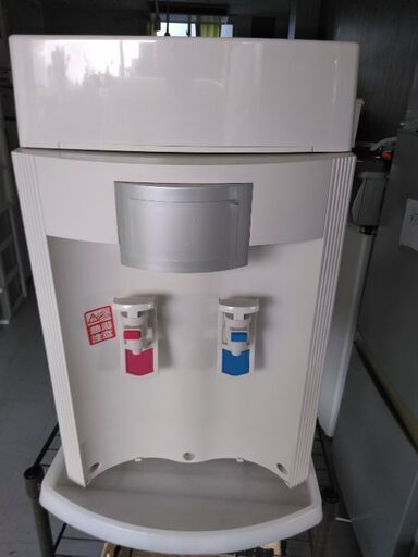 サーバー　別館倉庫場所浦添市安波茶においてあります