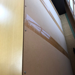 ニトリのスライド式本棚の画像