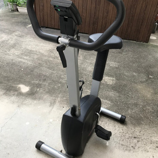 中古のエアロバイクの画像