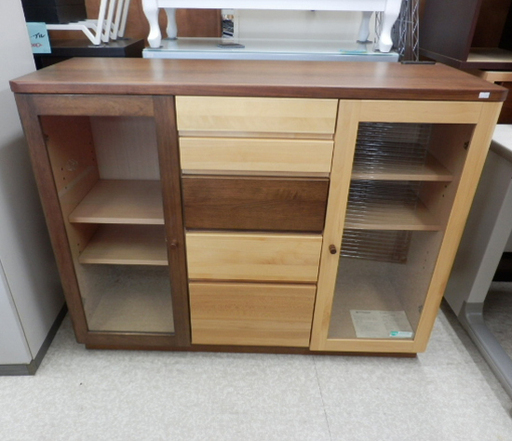 ▶リビングボード 幅117cm 木目調 棚 ラック キャビネット 茶系 ペイペイ対応 札幌市西区西野