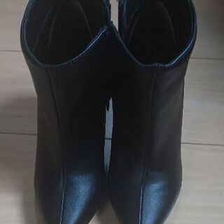 使う方に無理でお譲りします。ショートブーツ(女性用)