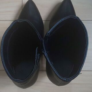 使う方に無理でお譲りします。ショートブーツ(女性用)の画像