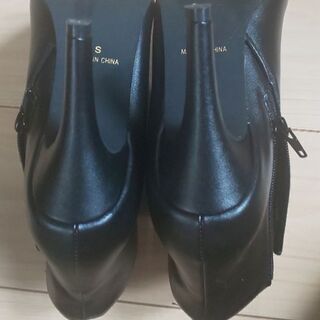 使う方に無理でお譲りします。ショートブーツ(女性用)の画像