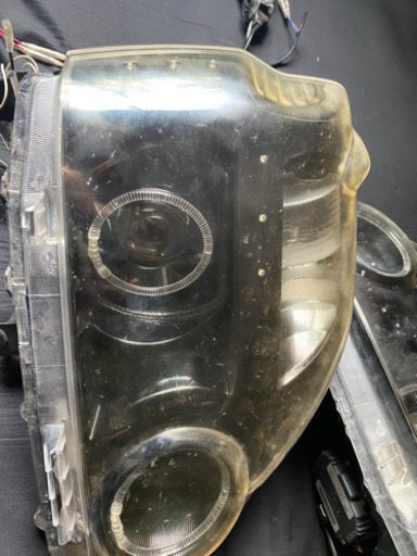 エクストレイルT31前期のヘッドライト