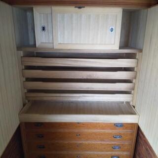 値下げします和箪笥　屋久杉の貼りです