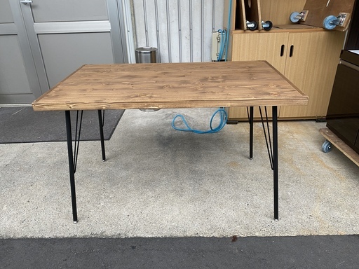 新品 未使用品 パイン材 ダイニングテーブル 茶 美品 中古品②