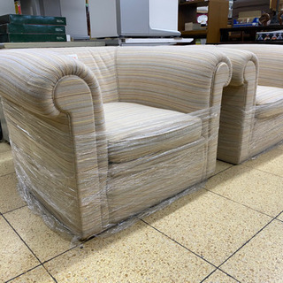 イタリア　ラグジュアリーブランド　ポルトローナ・フラウ　ハイブランド　アームチェア　椅子　ソファー　座り心地バツグン！の画像