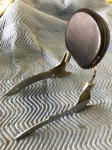 ドラッグスター 1100用ワイズギア製バックレスト