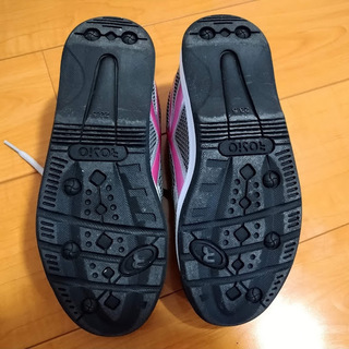 Rosio ランニングシューズ　メタルピンク　23.5cm　の画像