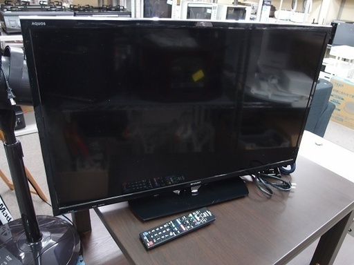 中古品　2018年製　SHARP  液晶テレビ　LC-32S5