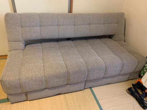 交渉中【中古】ソファーベッド ３人掛け