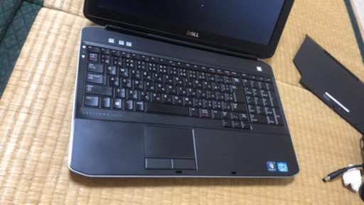 Laptop lải từ e5530