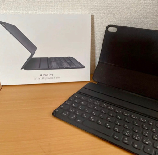 iPad Pro 11 Smart Keyboard Folio 専用出品