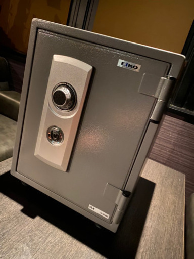 耐火金庫　EIKO ES-8