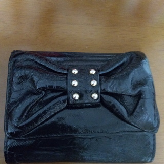 財布 黒 無料