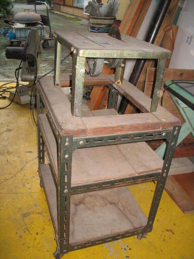 丸ノコ　日立　作業台付きキャスター有り