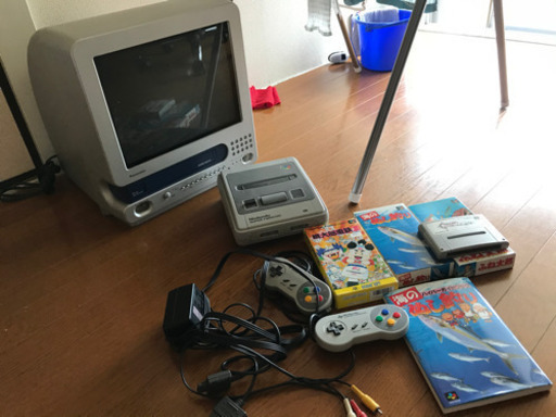 パナソニック　テレビデオ　スーパーファミコンセット