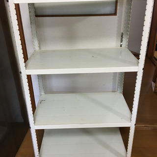 期間限定　中古品スチールラック4段