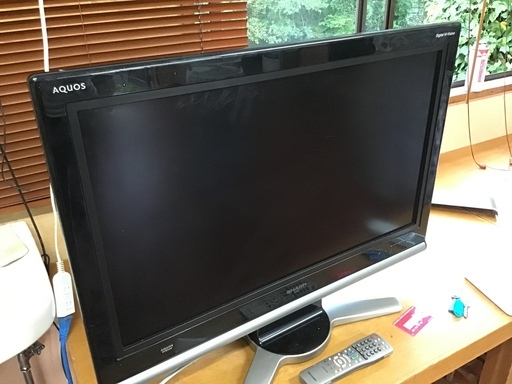 シャープ　LC-32D10