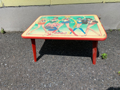 昭和レトロ、セーラームーン折りたたみテーブル (わらび餅) 岩国の