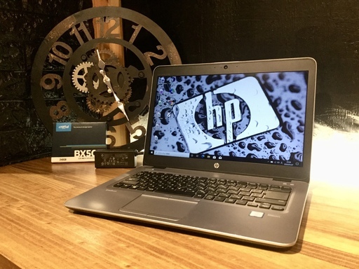 店頭にて売約済み。ご覧頂きありがとうございました。【高年式！新品バッテリ！2017年発売 フルHD液晶　DDR4メモリ8GB 新品SSD 第6世代i5】一宮市のパソコン屋 Mr.Carnival（ミスカニ）です！パソコン修理・中古パソコンの販売、iPhone&iPad修理店【クレカ&PayPay使えます！】店頭在庫PCのご紹介です！受け渡しは店舗にて(^^)/