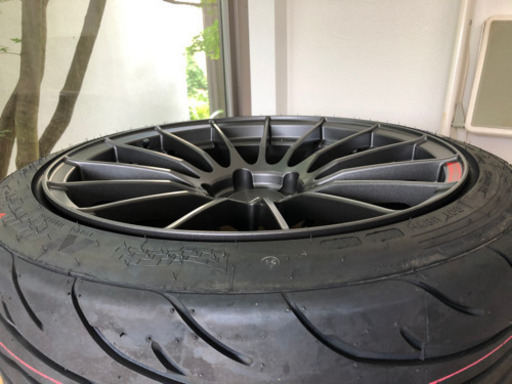 rs05rr 9.5j NS2R 245/40/18 新品