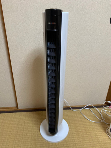 【受付終了、引き渡し済】タワーファン　アイリスオーヤマ