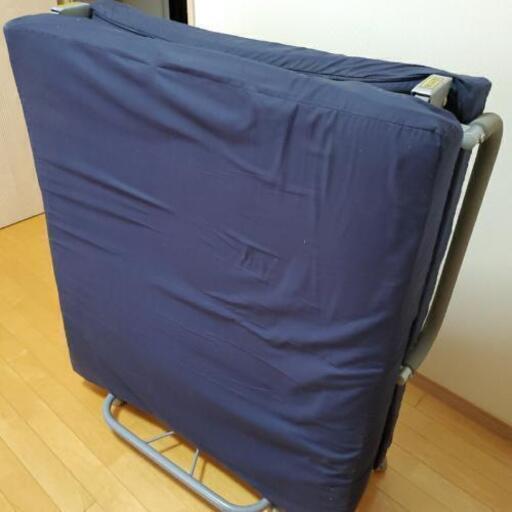折りたたみベッド