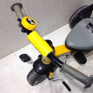 ■2235■HUMMER ハマー 三輪車 折りたたみステップ付き 伸縮式舵切り機能 乗用玩具 ベビー 赤ちゃんの画像