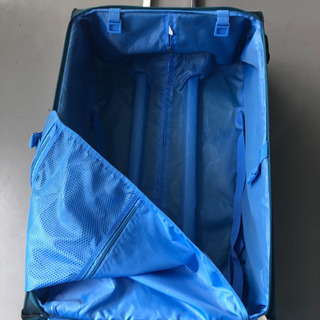 旅行用ソフトスーツケース(布製)の画像