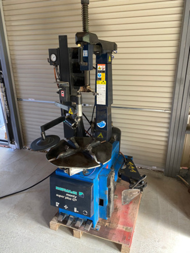 タイヤチェンジャー  ワイドタイヤ 20インチ 対応　自動車　整備