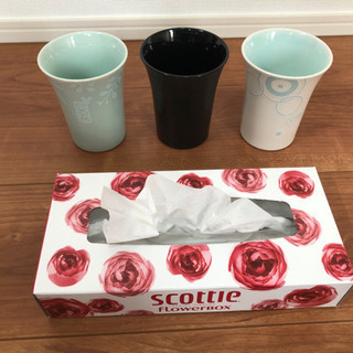 【未使用】ディズニー ミッキー&フレンズ トリオ陶コップセットの画像