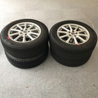 ブリヂストン　スタッドレスタイヤ　BRIDGESTONE BLIZZAK VRX 225/60R17 99Q　4本セット