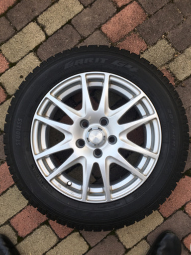 スタッドレスタイヤ　4本セット