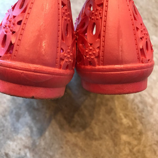 サンダル　m ピンク　花柄　ビビットカラー　美品　プール　海　すりっぽん　23の画像