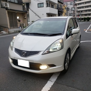 フィット1.5ＲＳ　Ｈ22後期　車検3年4月　走行81000キロ...