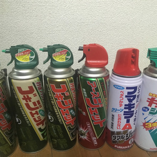 洗剤や台所用品セットの画像