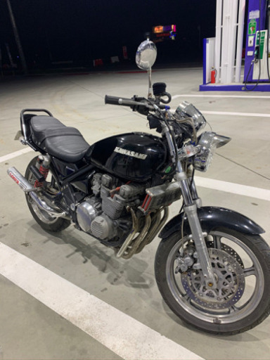 ゼファー400車体