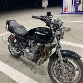 ゼファー400車体の画像