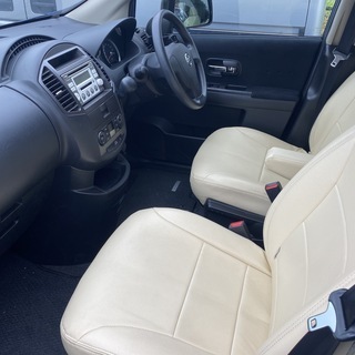 車内キレイ☆コミコミでこの値段！日産ラフェスタ　の画像