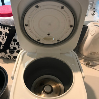 炊飯器　ニトリ　2016年製の画像