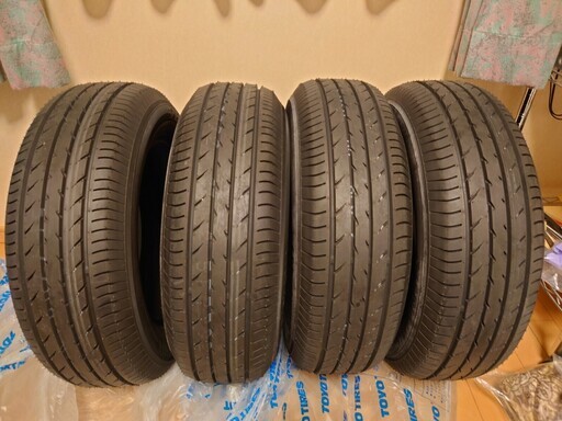 【取引が完了しました】　中古タイヤ４本纏めて　195/65/R15　91S　ヨコハマタイヤ製　BluEarth E52