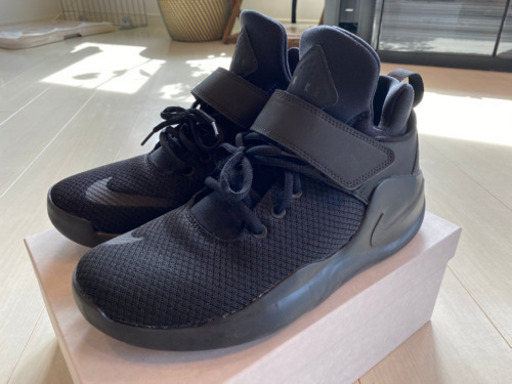 NIKE ミドルカット スニーカー