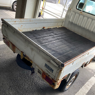 高年式のハイゼット低走行でパワステエアコン付き♪車検もついてます♪の画像